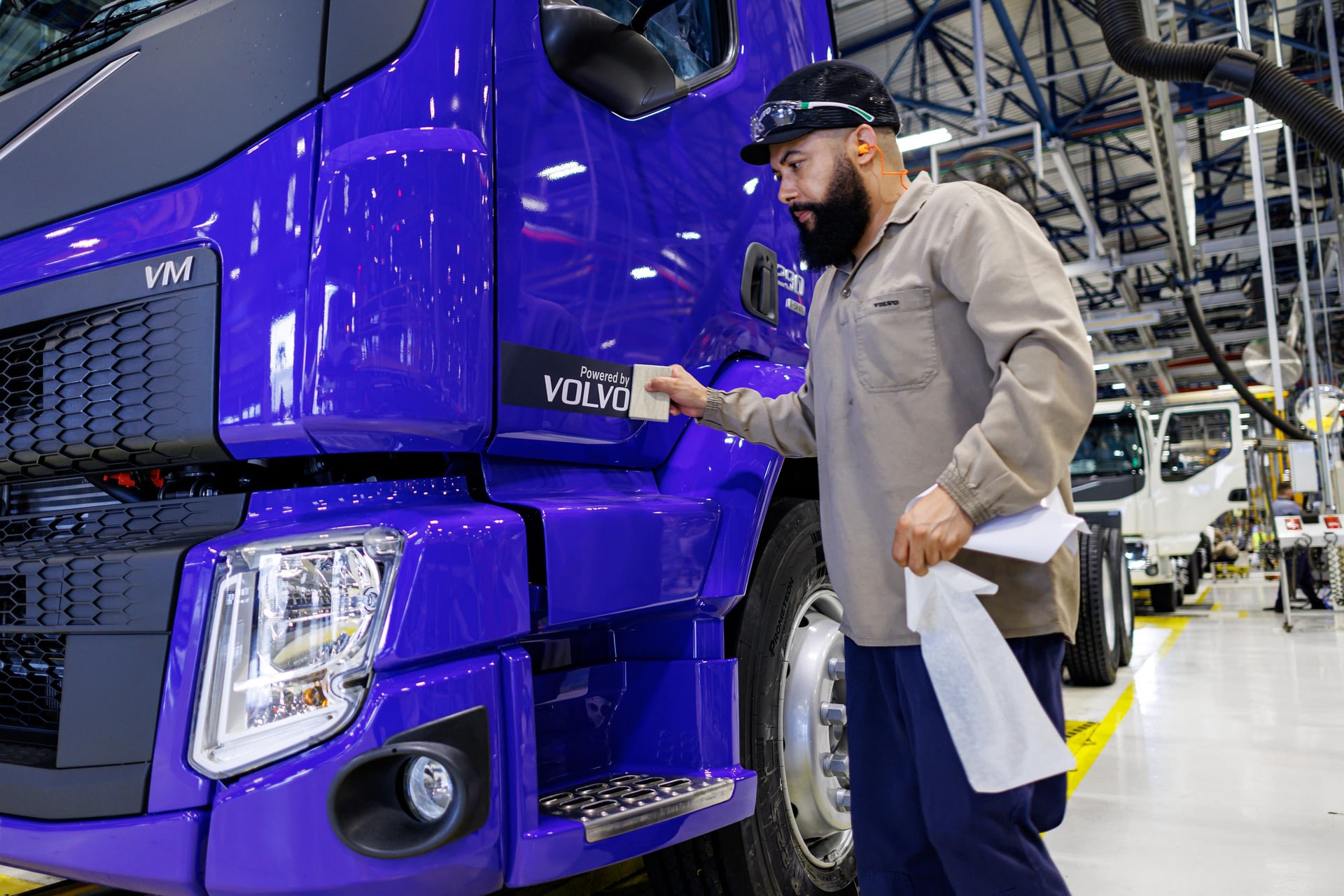 Imagem ilustrativa da notícia: Mercado de caminhões deverá cair de 5% a 10%, calcula Volvo