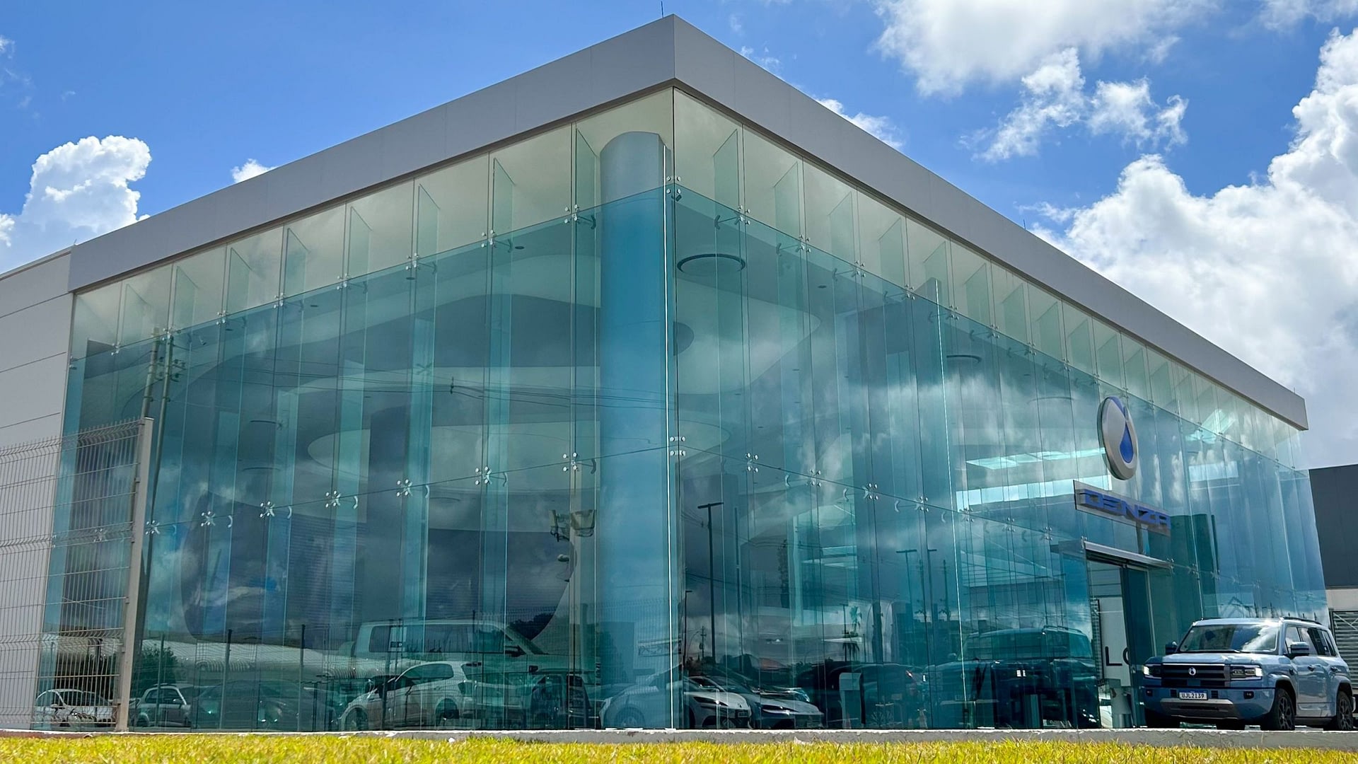 Imagem ilustrativa da notícia: Mercado de veículos avança 29% na primeira quinzena de março