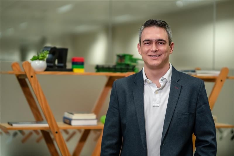 Imagem ilustrativa da notícia: Juros altos seguram o mercado de máquinas agrícolas, analisa John Deere