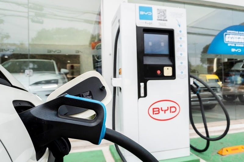 Imagem ilustrativa da notícia: BYD alcança 125 carregadores rápidos públicos no Brasil