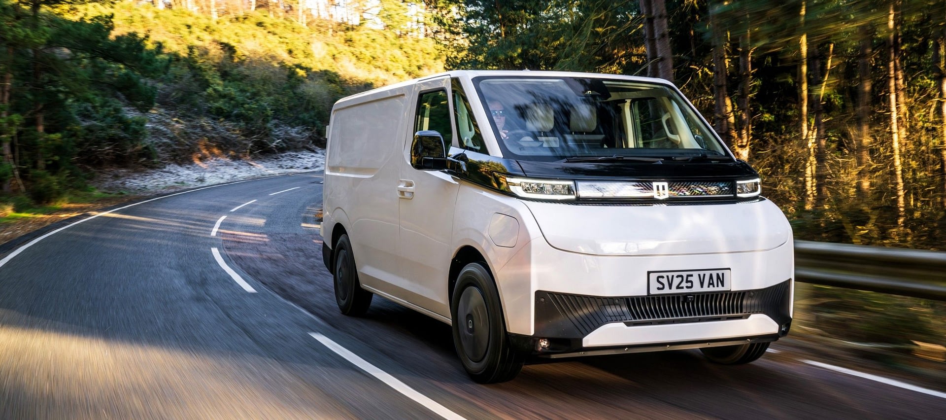 Imagem ilustrativa da notícia: Farizon estreia operação comercial no Brasil com vans e caminhões elétricos