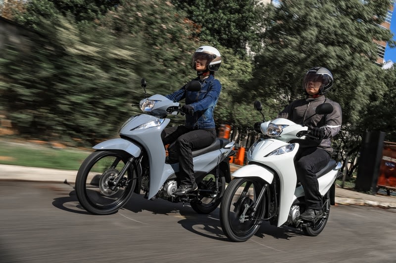 Imagem ilustrativa da notícia: Linha 2027 da Honda Biz chega com atualização em segurança a partir de R$ 13 mil