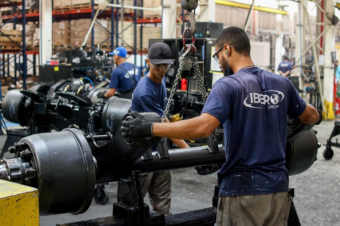 Linha de produção do Grupo Ibero